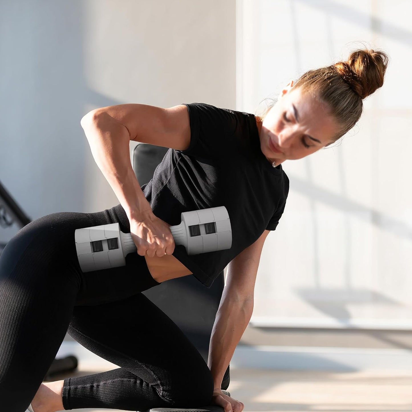 Compact Adjustable Dumbbells – 3‑in‑1 Design, 2×2.5 to 2×10 kg – Ideal for Strength Training & Small-Space Home Gyms