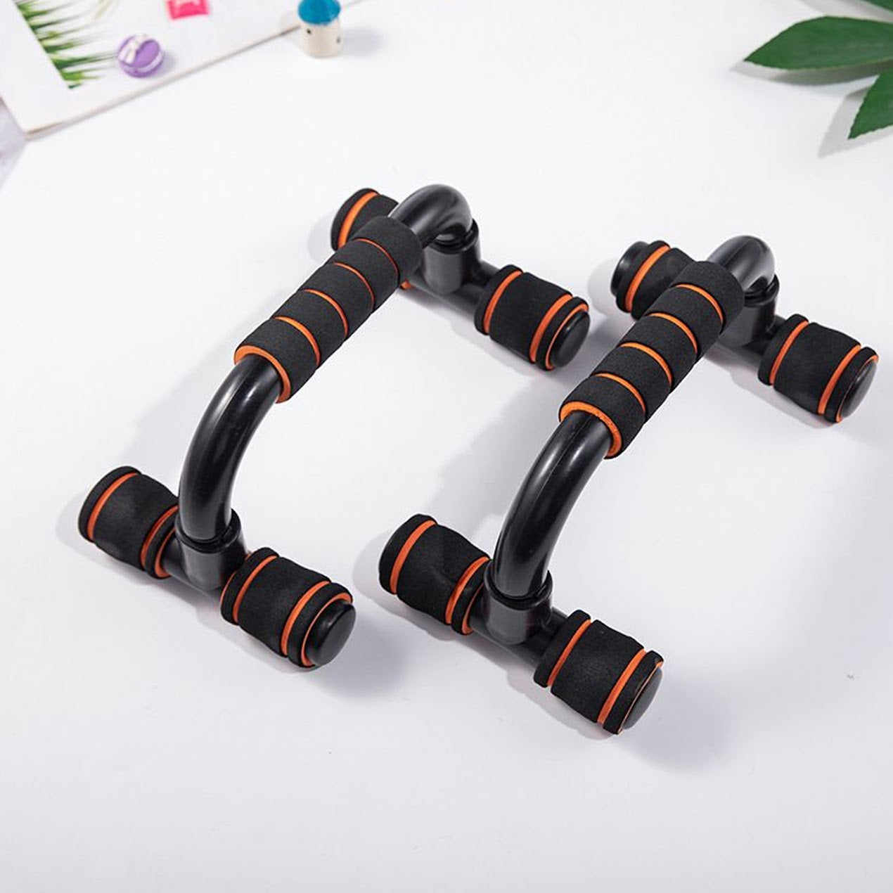 Maximise Upper Body Gains with Push-Up Bars – Anti-Slip, Wrist-Safe, Portable Design for Chest, Triceps & Shoulder Workouts – 8.66"x5.46"x4.33", 80kg Load
